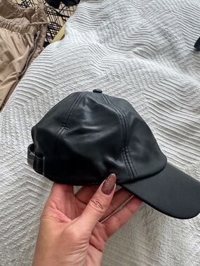 Black Faux Leather Baseball Cap - Gap
